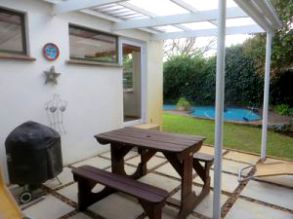 Erica Cottage Patio 1